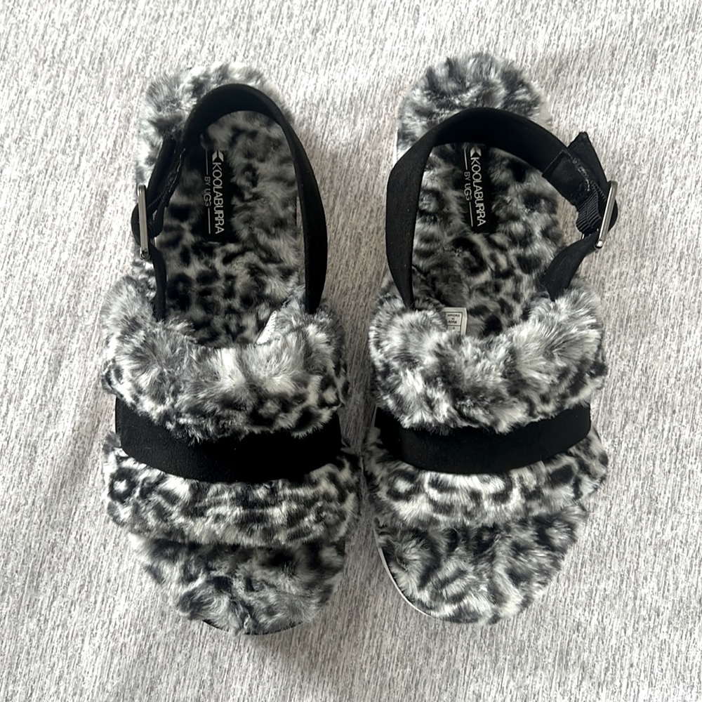 Koolaburra By Ugg Slippers